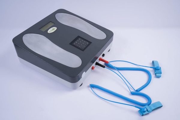 eMedica Handheld Device — Personal VCF adjuvant therapy device